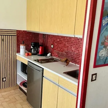 Centre Et F1 Calme Vue Parc Parking Gratuit